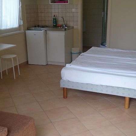 Hôtel Balaton Eldorado Camping à Badacsonytördemic Extérieur photo