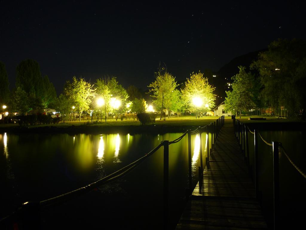 Hôtel Balaton Eldorado Camping à Badacsonytördemic Extérieur photo